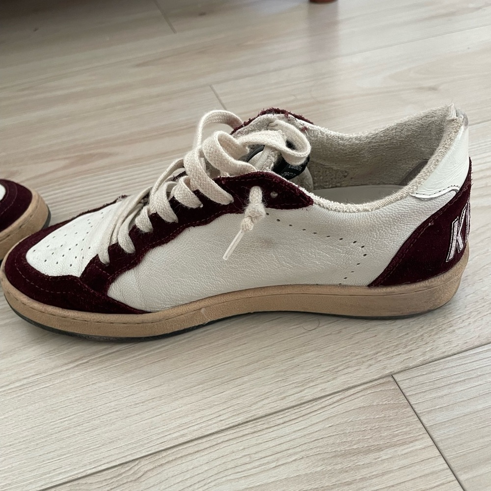Golden Goose Women’s Ball Star Sneakers - Picture 7 of 8